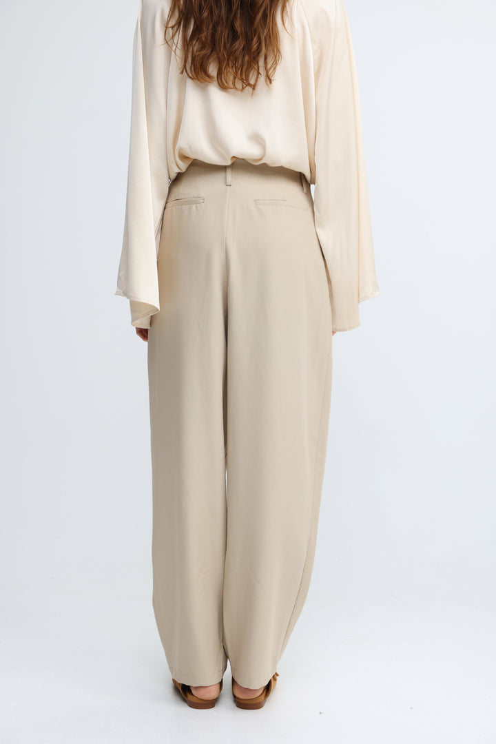 Pleated Tailored Beige Bottoms