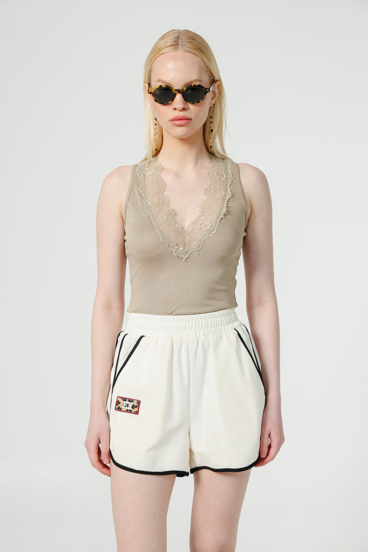 Island Cream Shorts