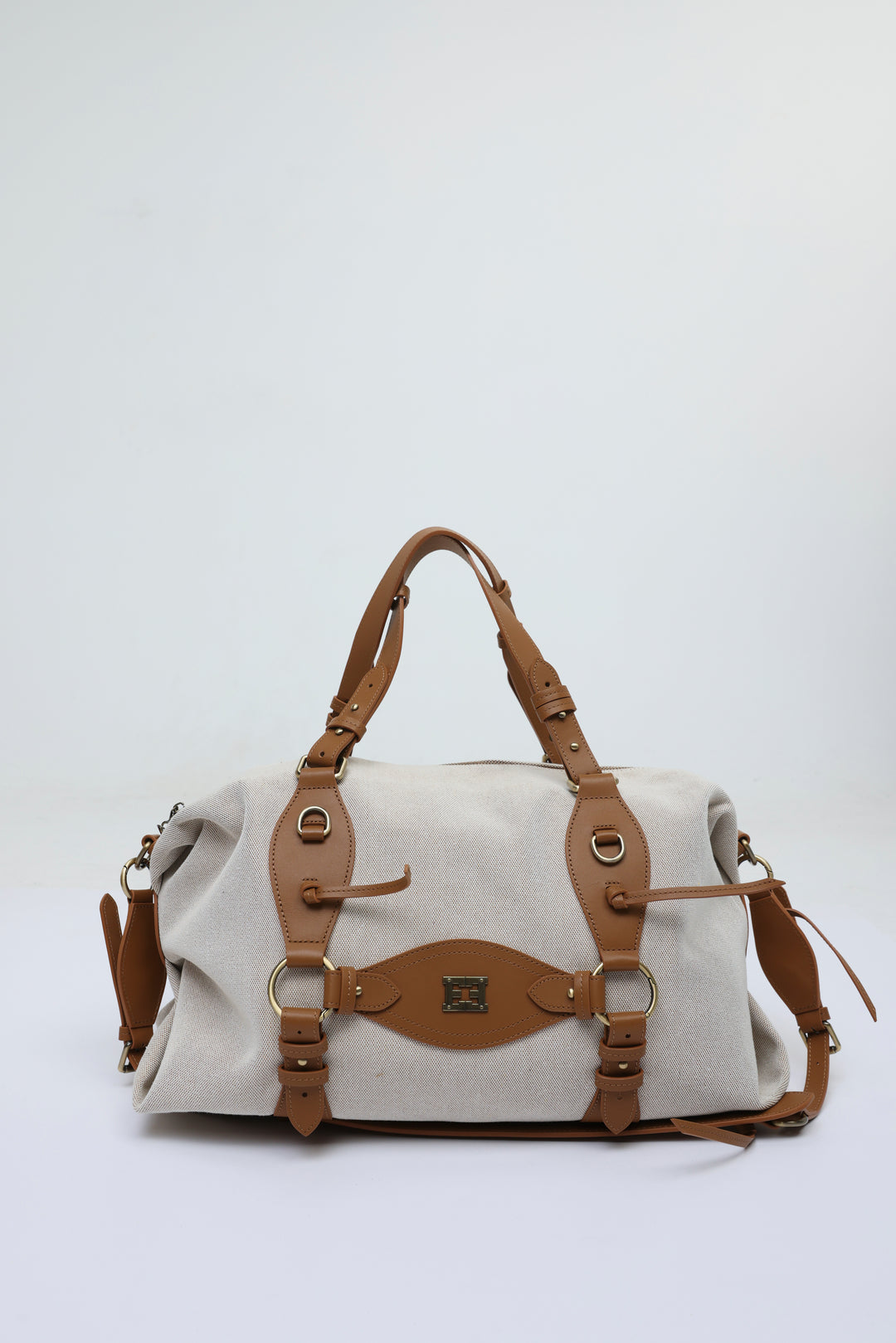 Relocation Cream Bag