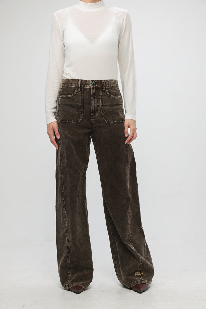 מכנס קורדרוי בצבע חום 546 Brown Corduroy Denim