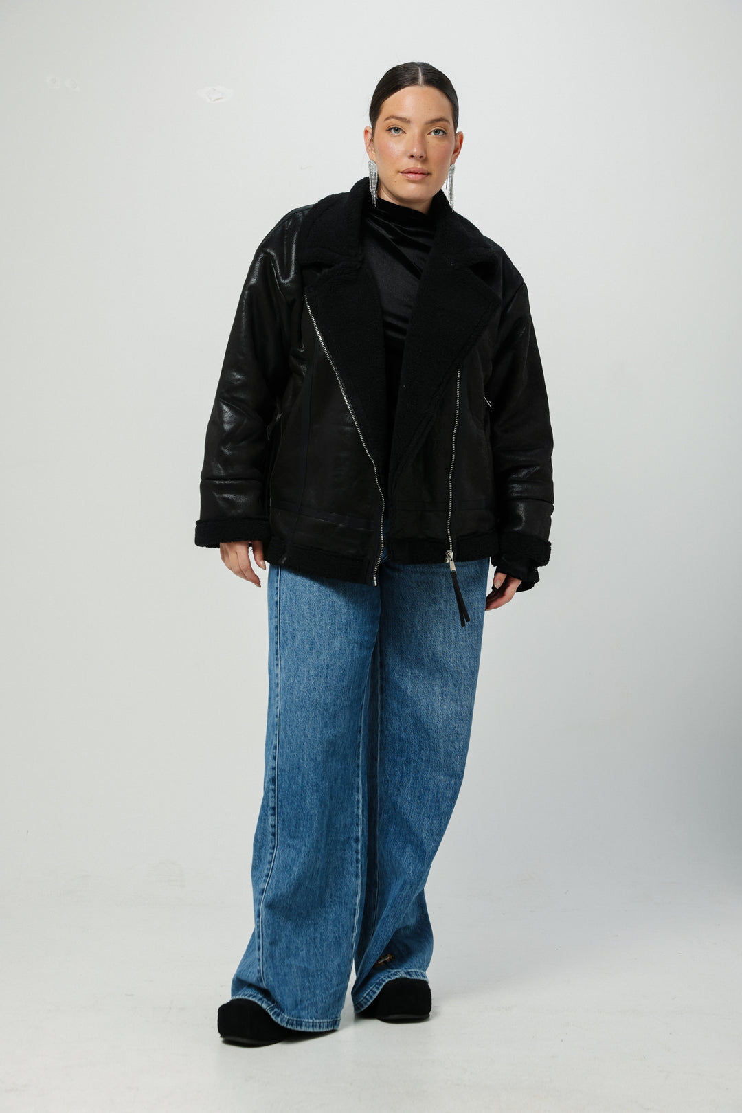 מעיל דמוי עור שחור מידה לארג' Faux Leather Black Coat