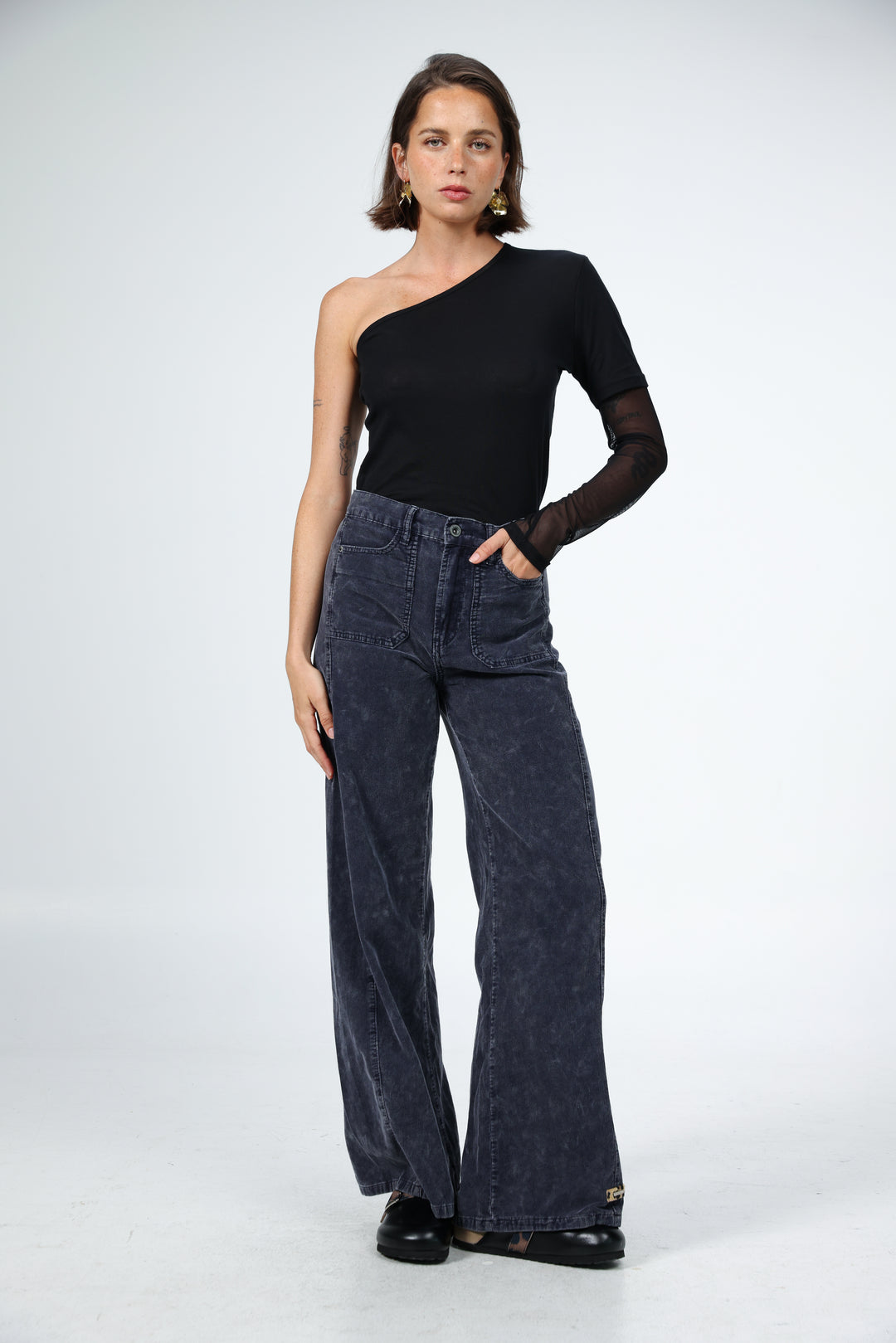Attached Black One-Shoulder Top