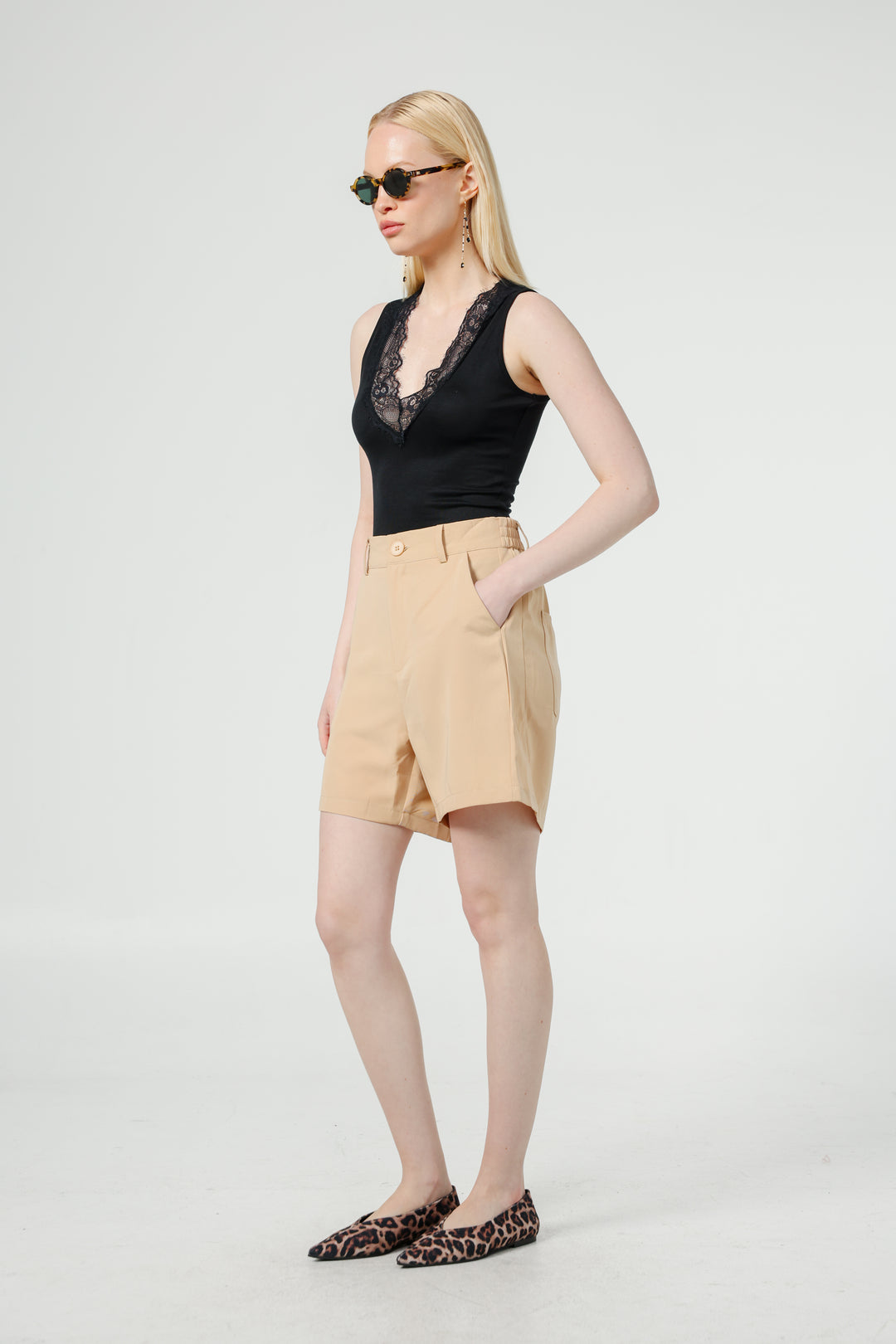 Wind Black Tank