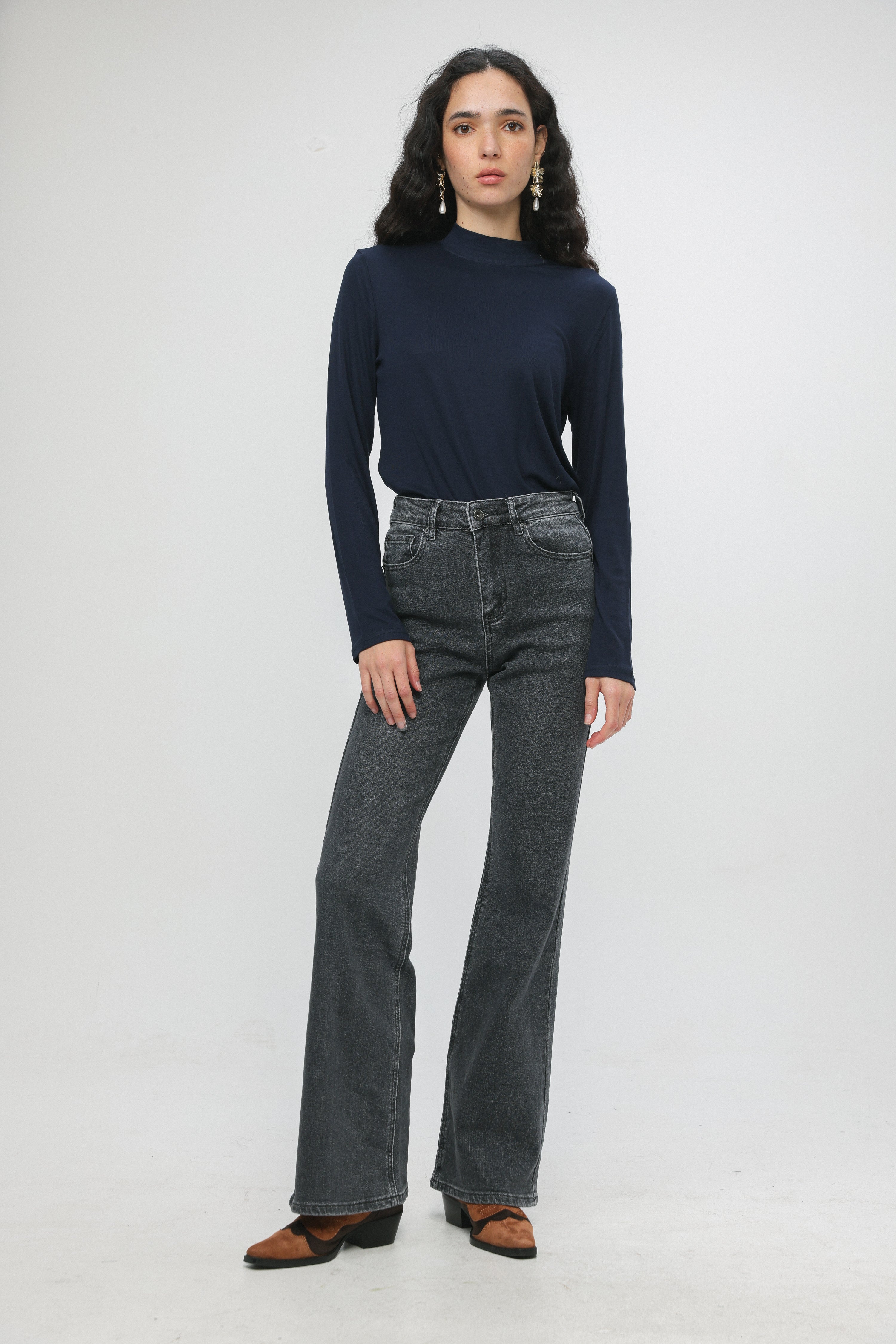 Star 562 Black Denim – SEESTARZ