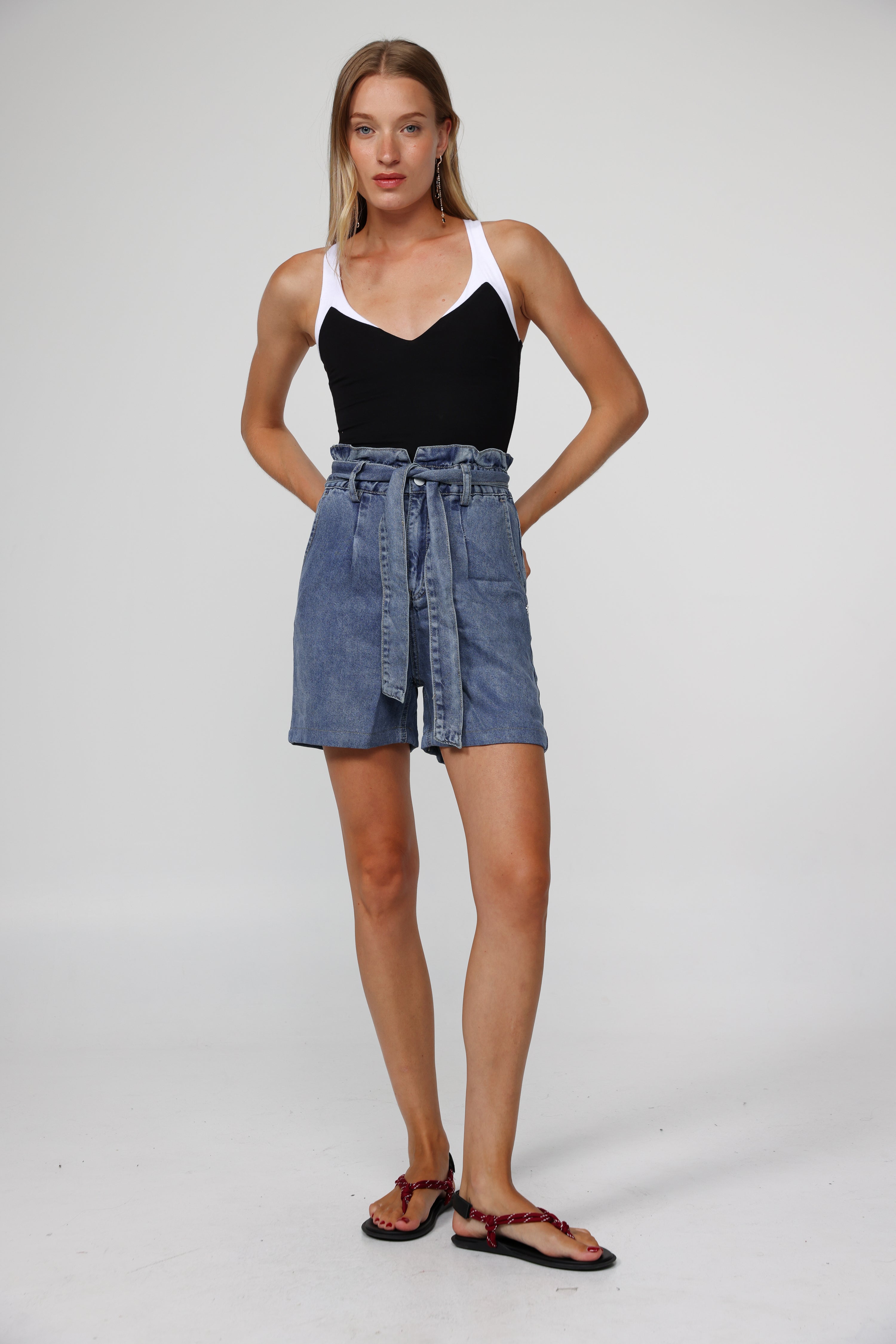【SATIIIZ】Eloise Track Bermuda Denim Pants Kingdom Blue Denim Shorts – SEESTARZ