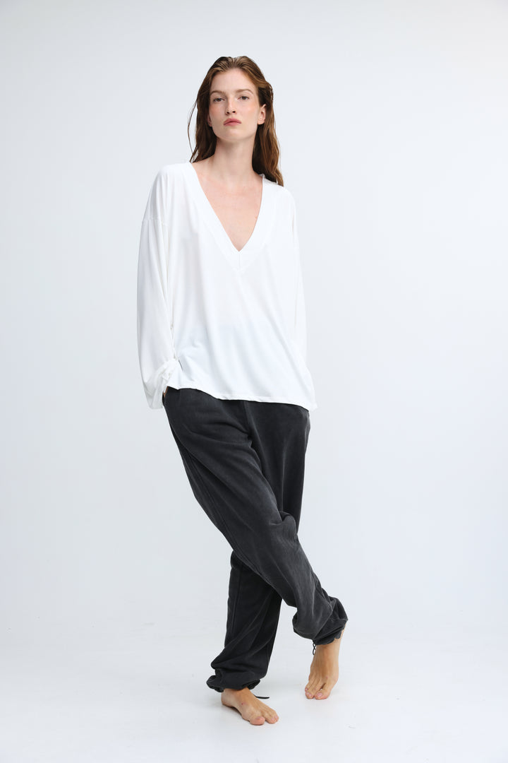 Clean62 White V Shirt