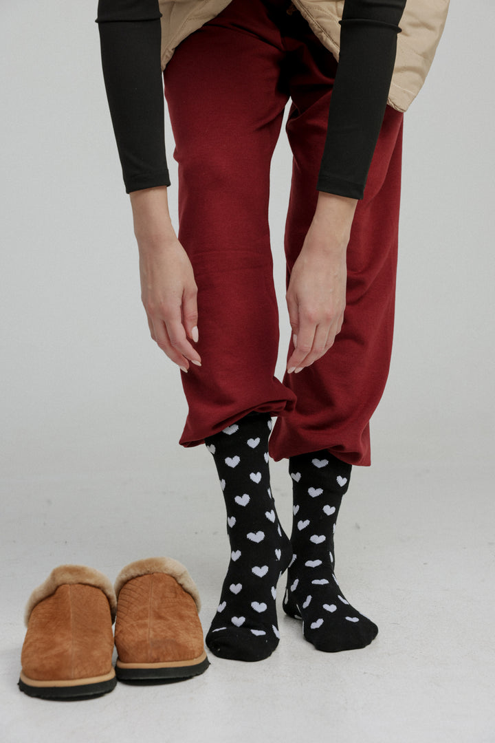 EE Black Hearts Socks