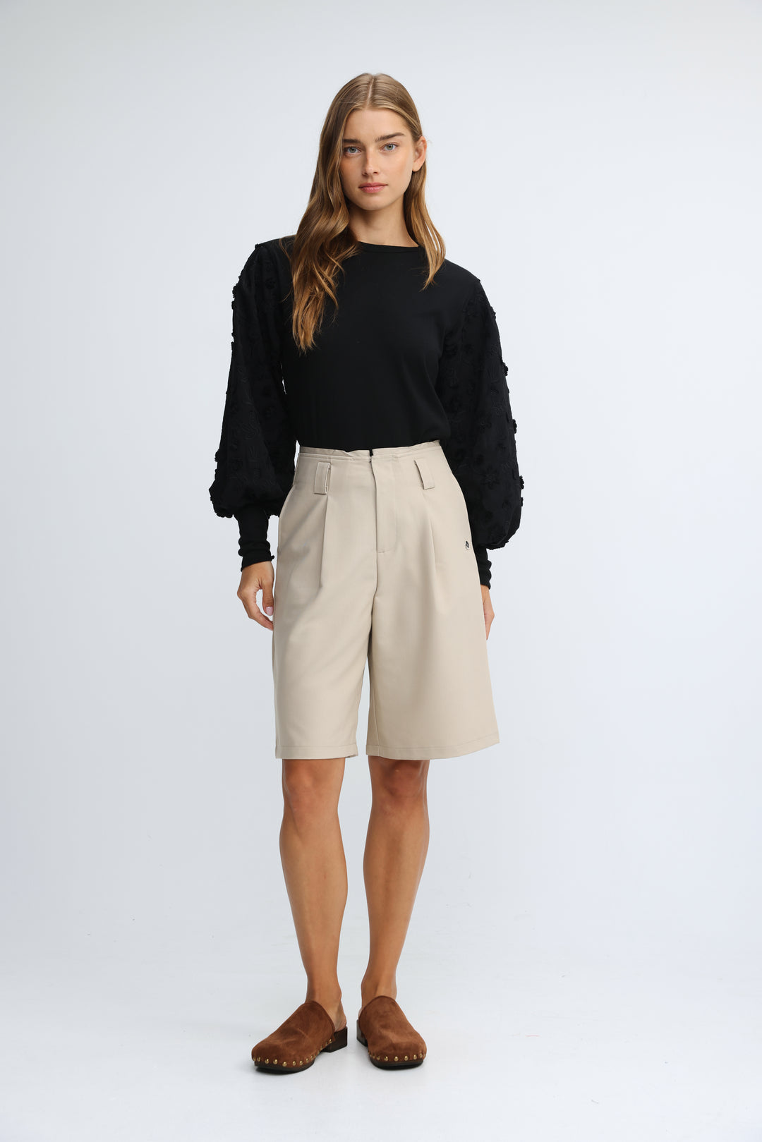 Presentation Black Shirt