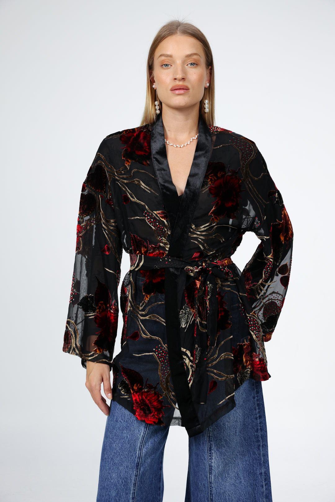 Black Floral Velvet Kimono