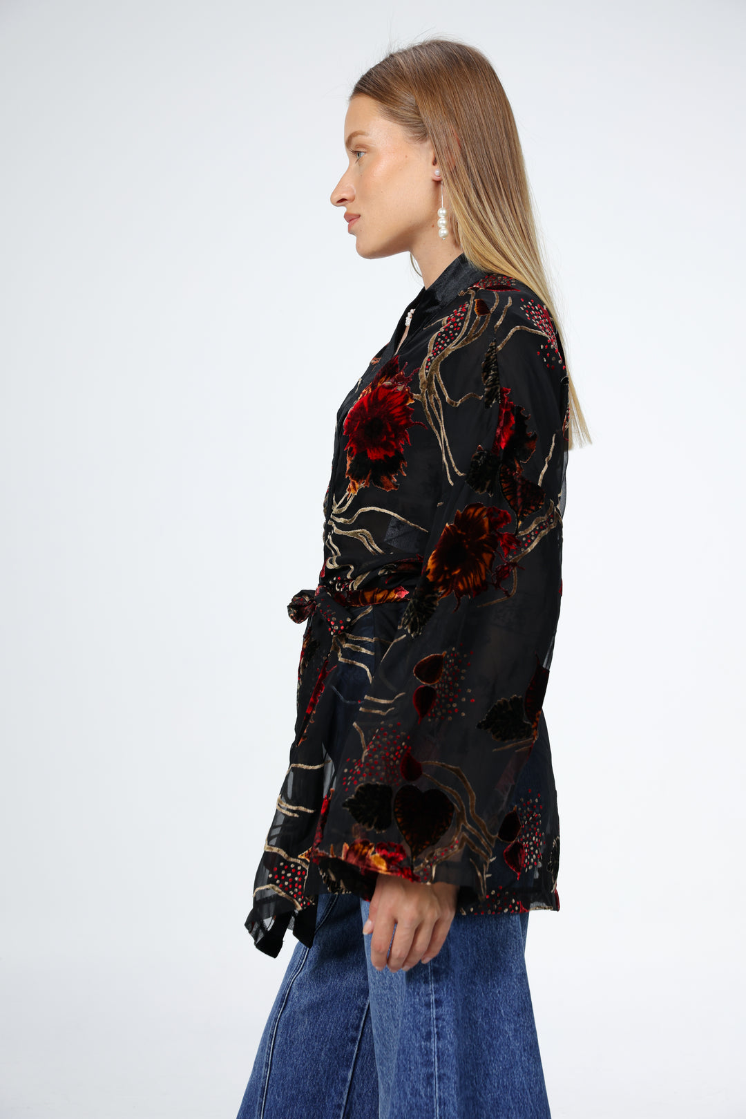 Black Floral Velvet Kimono