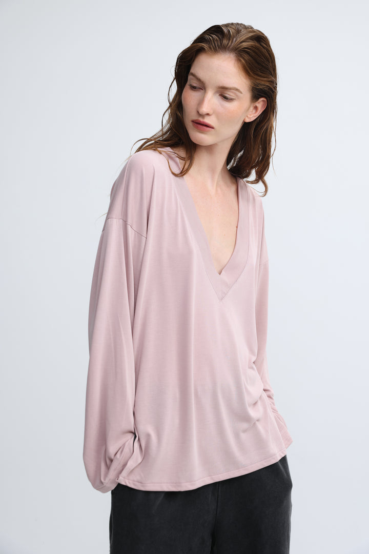 Clean62 Pink V Shirt