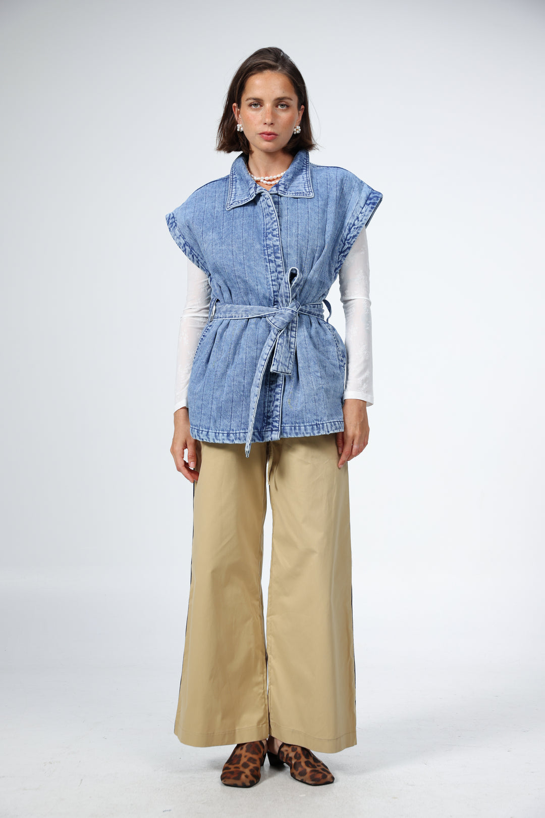 ווסט ג'ינס לנשים גזרה אוברסייז Jeruz Light Blue Denim Vest