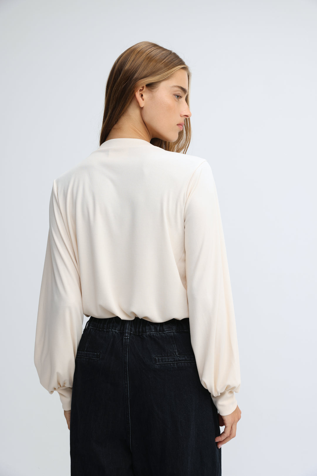 Just V Cream Shirt