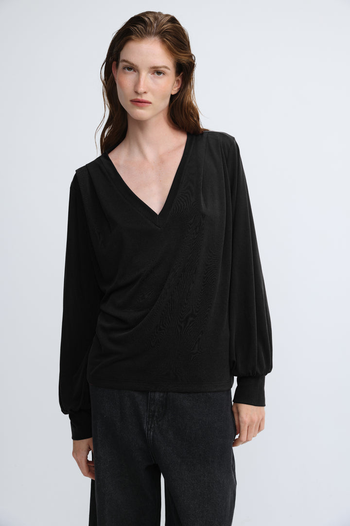 Just V Black Shirt