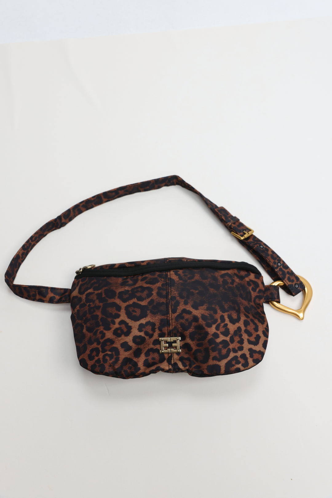 Heart Buckle Leopard Belt Bag