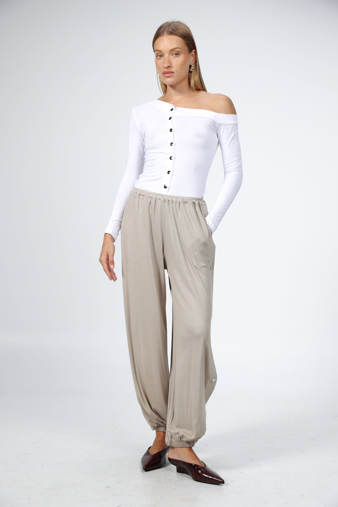 Swan Beige Snap Joggers