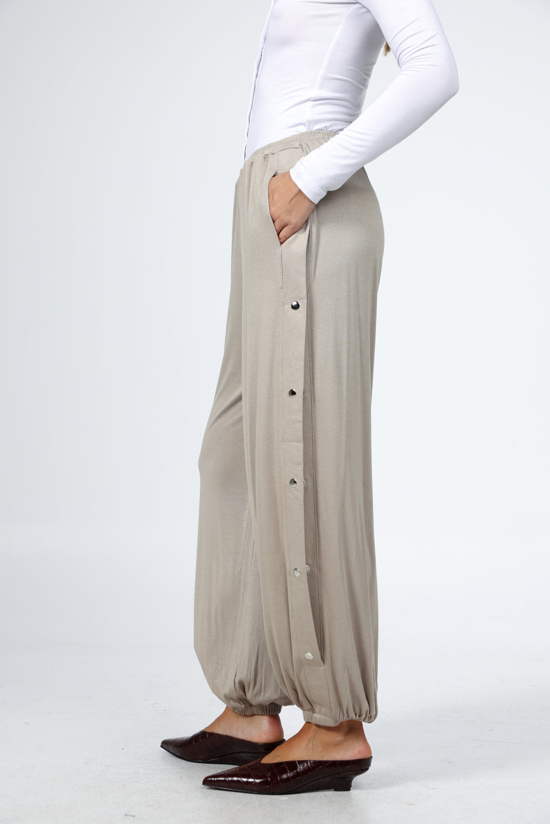 Swan Beige Snap Joggers