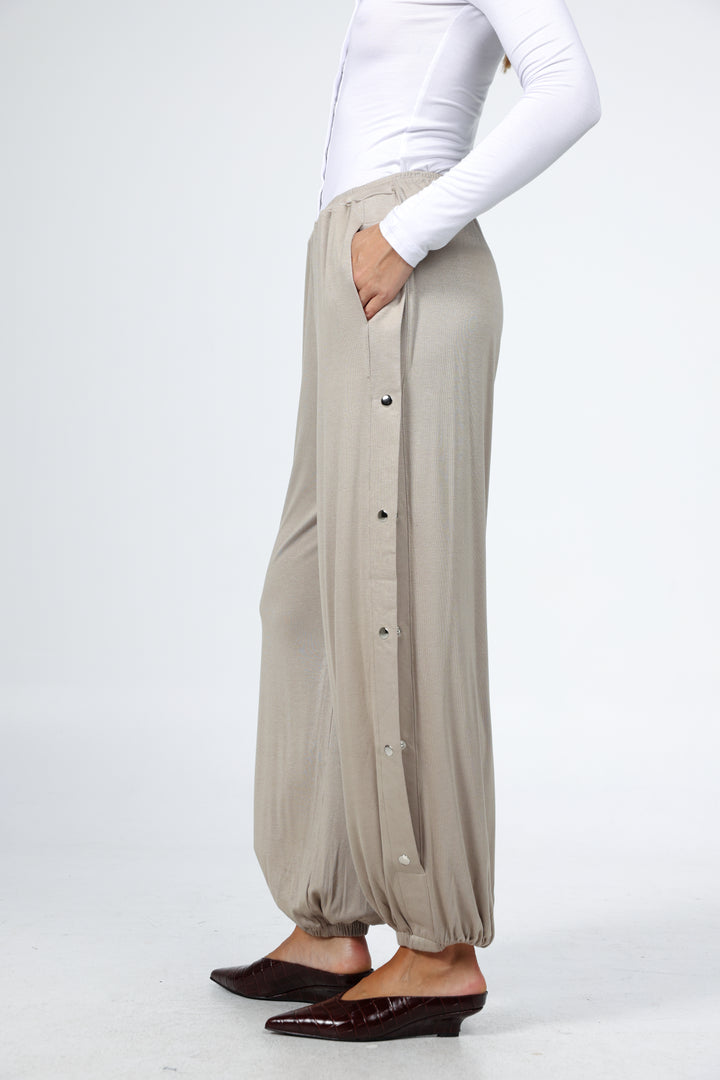 Swan Beige Snap Joggers