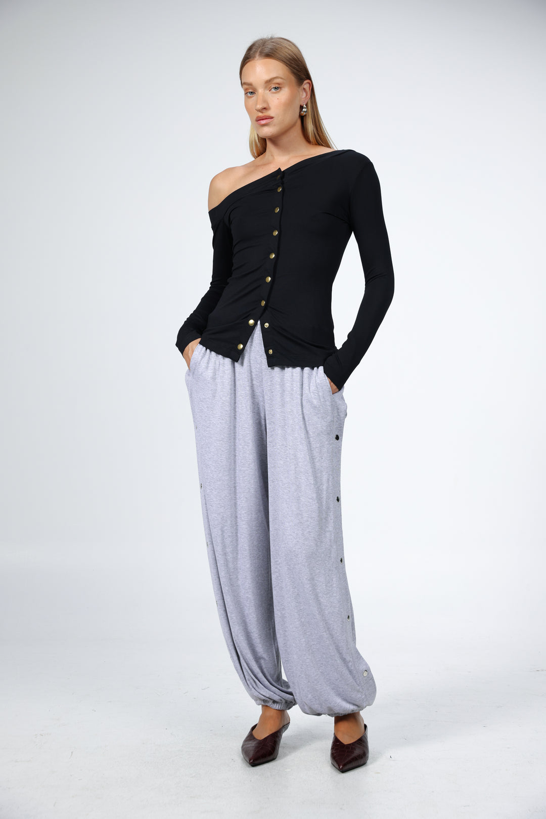 Luna Snaps Black One Shoulder Top