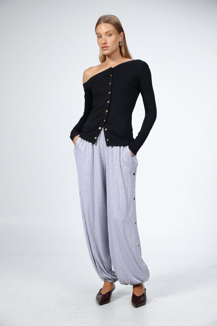 Luna Snaps Black One Shoulder Top