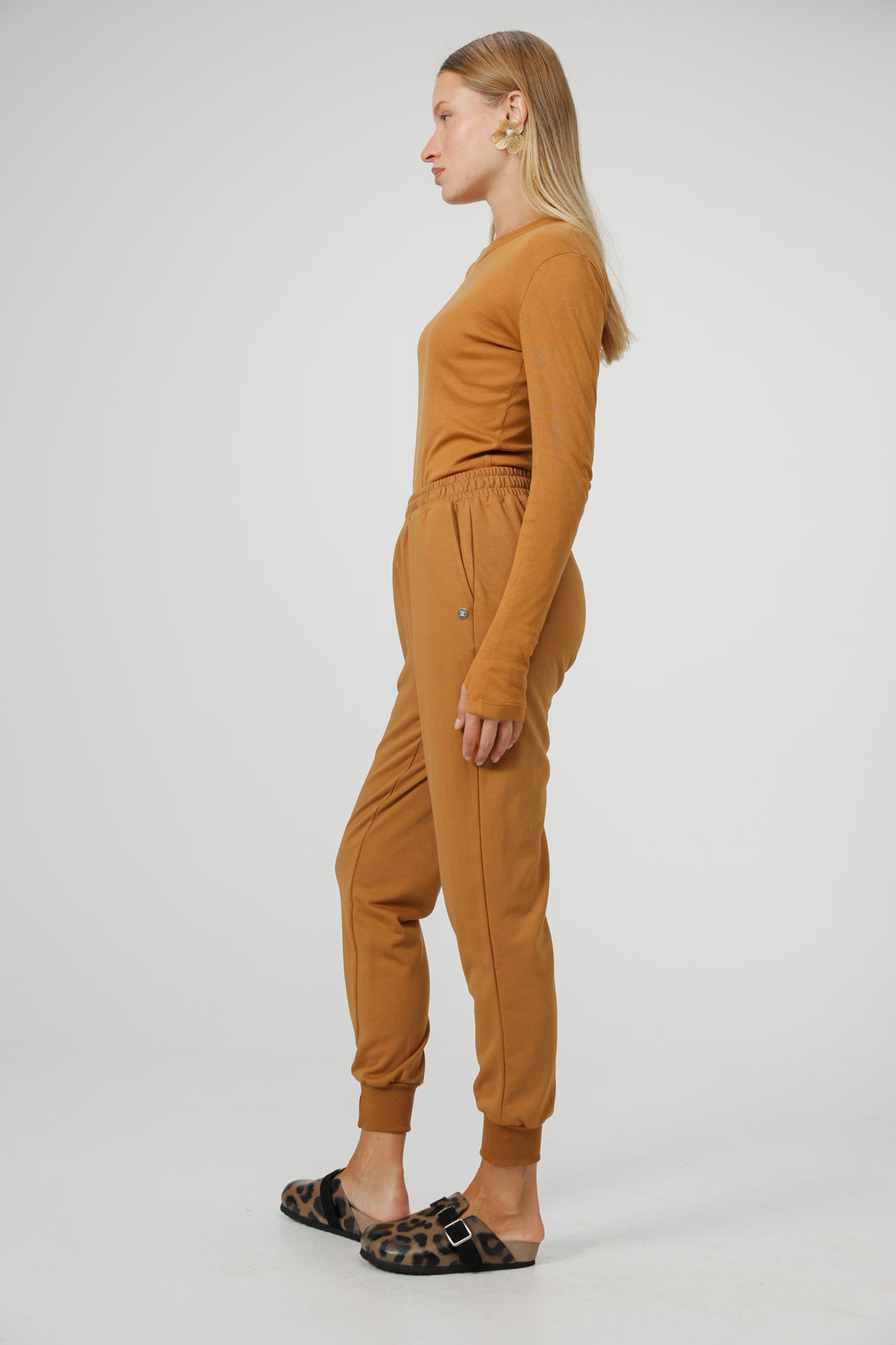 Comfort Camel Joggers
