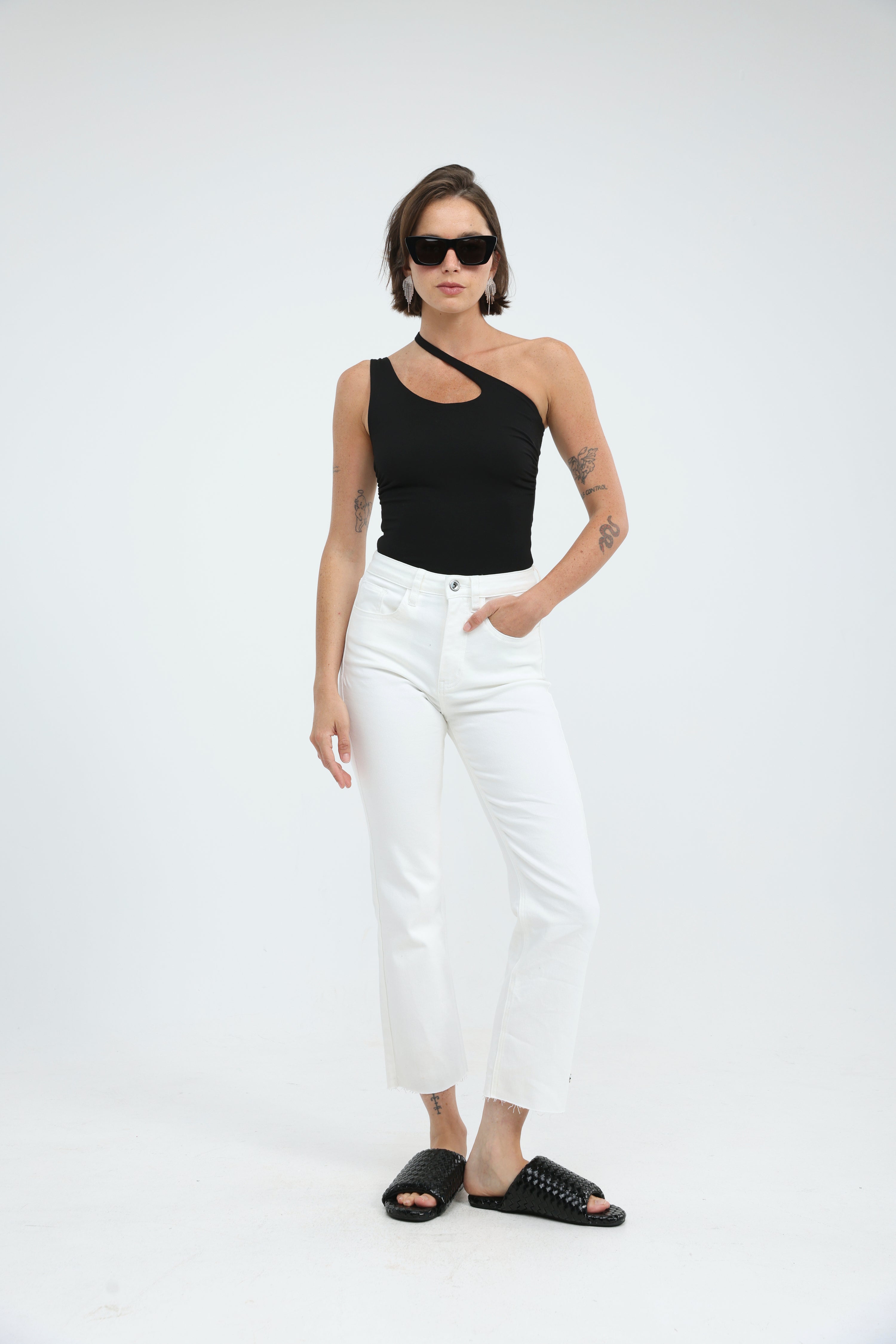 Foundation Black One Shoulder Top – SEESTARZ