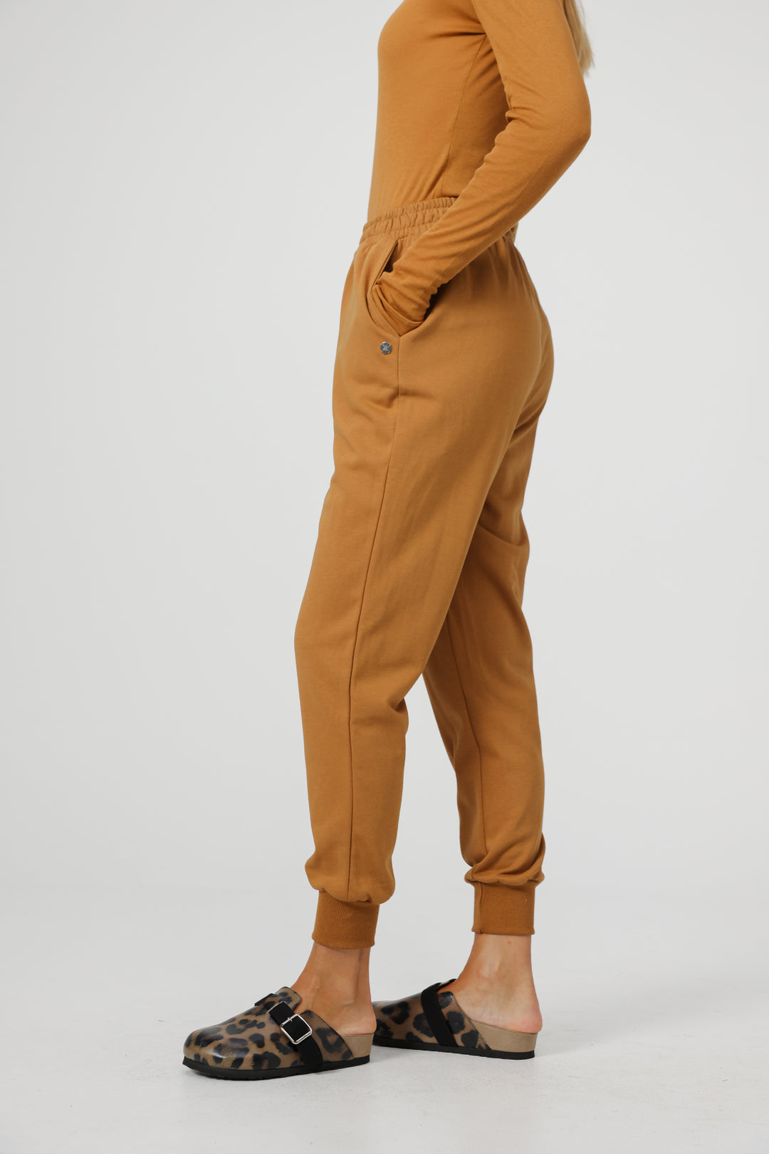 Comfort Camel Joggers