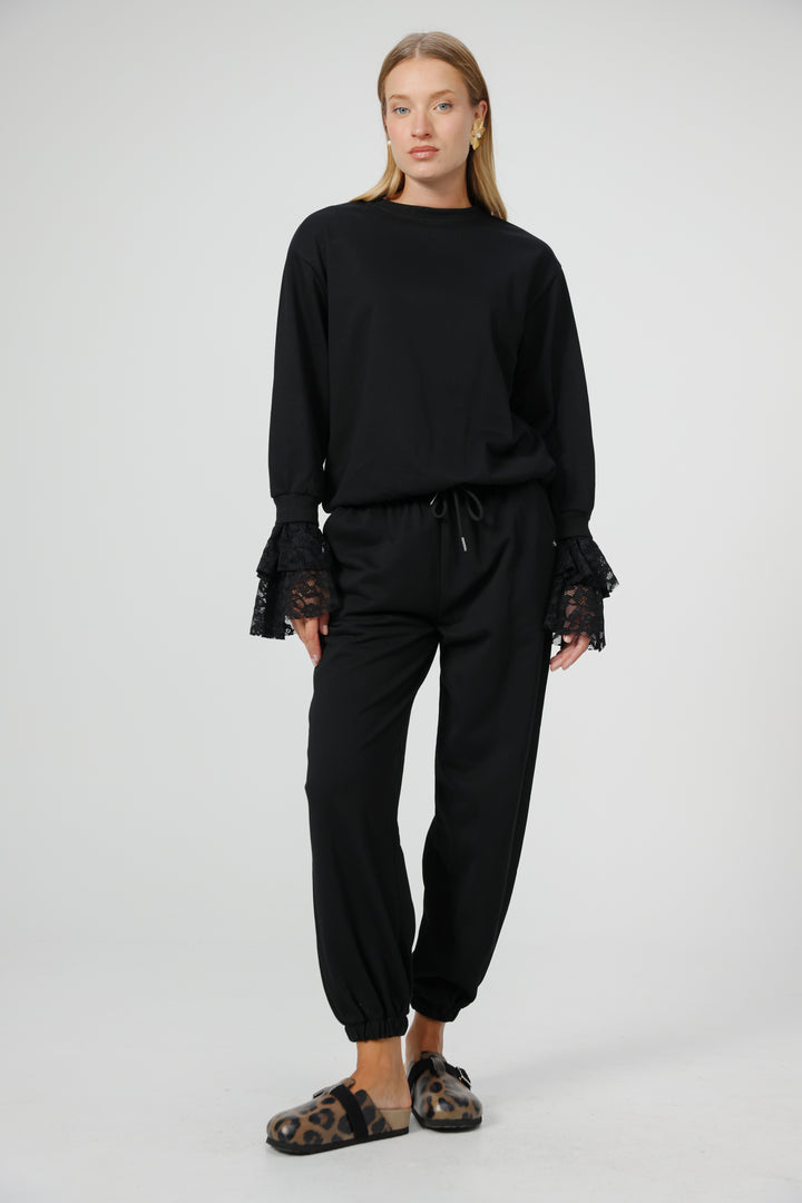 Drifting Black Sweatshirt