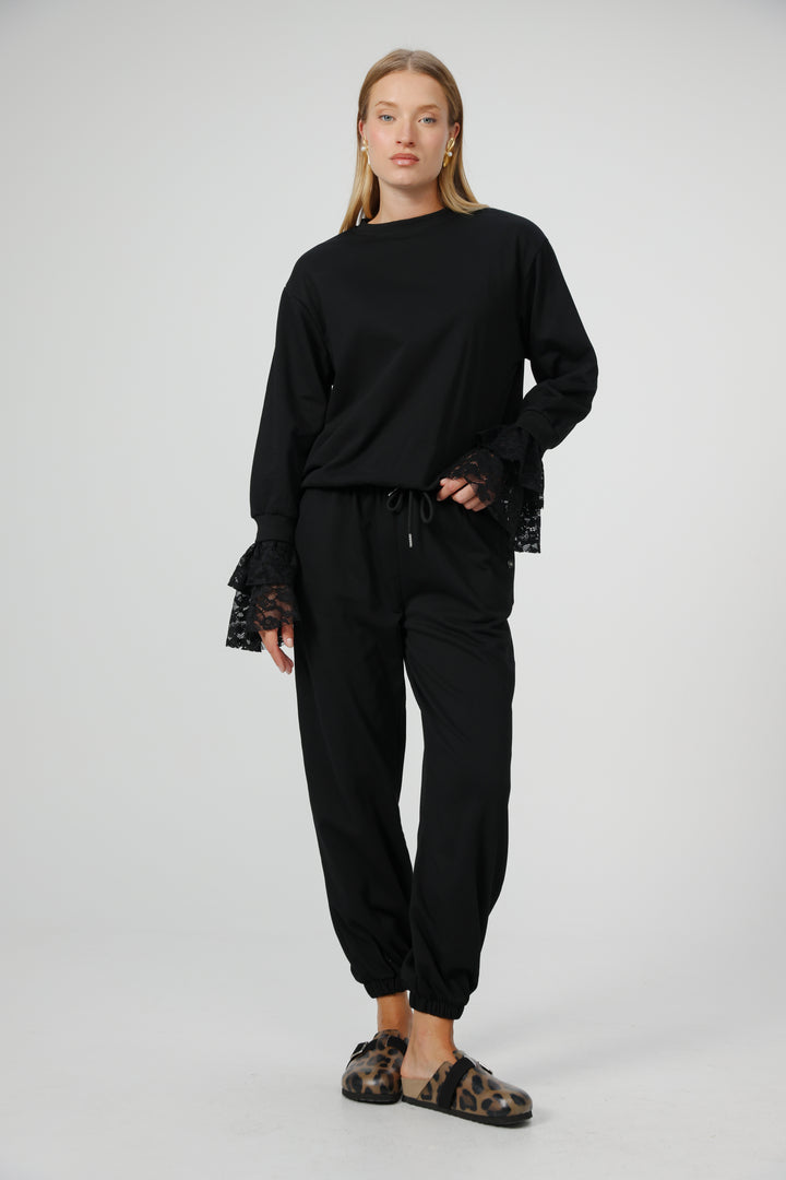 Drifting Black Sweatshirt