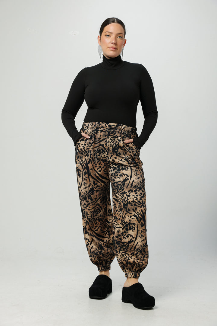 Rashi Floral Joggers