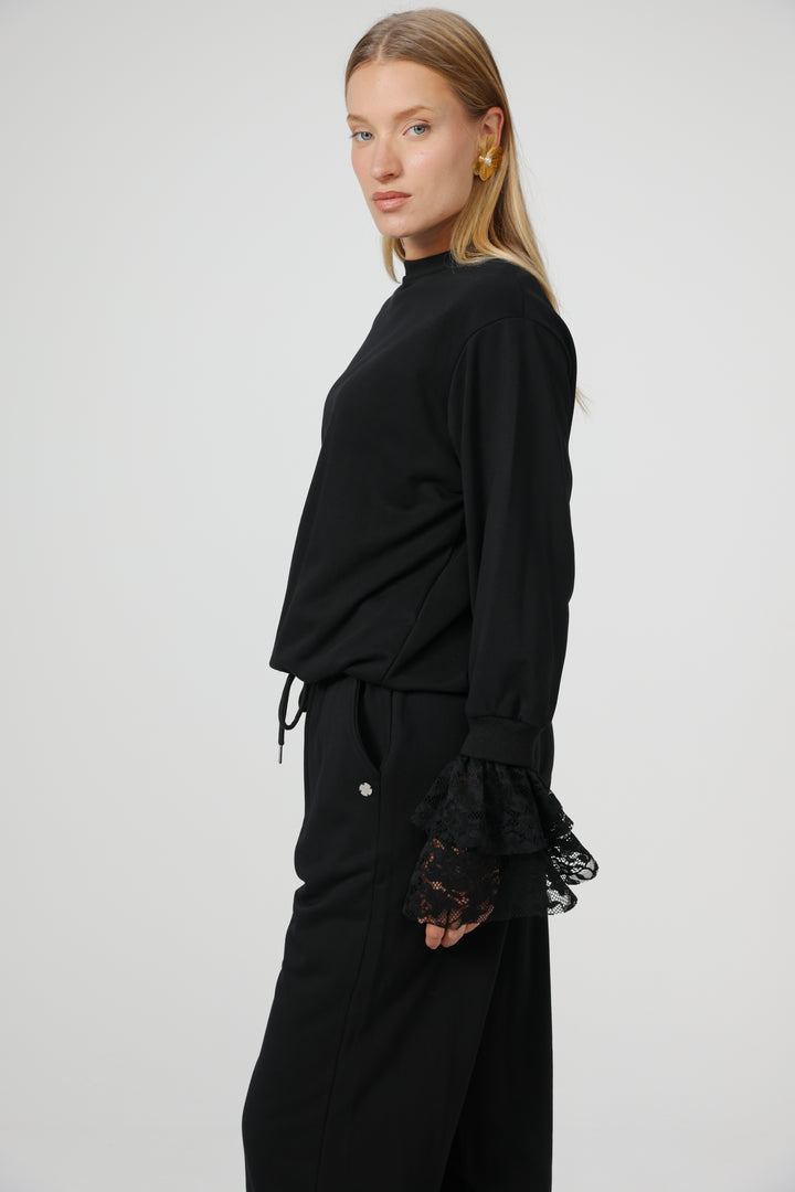 Drifting Black Sweatshirt