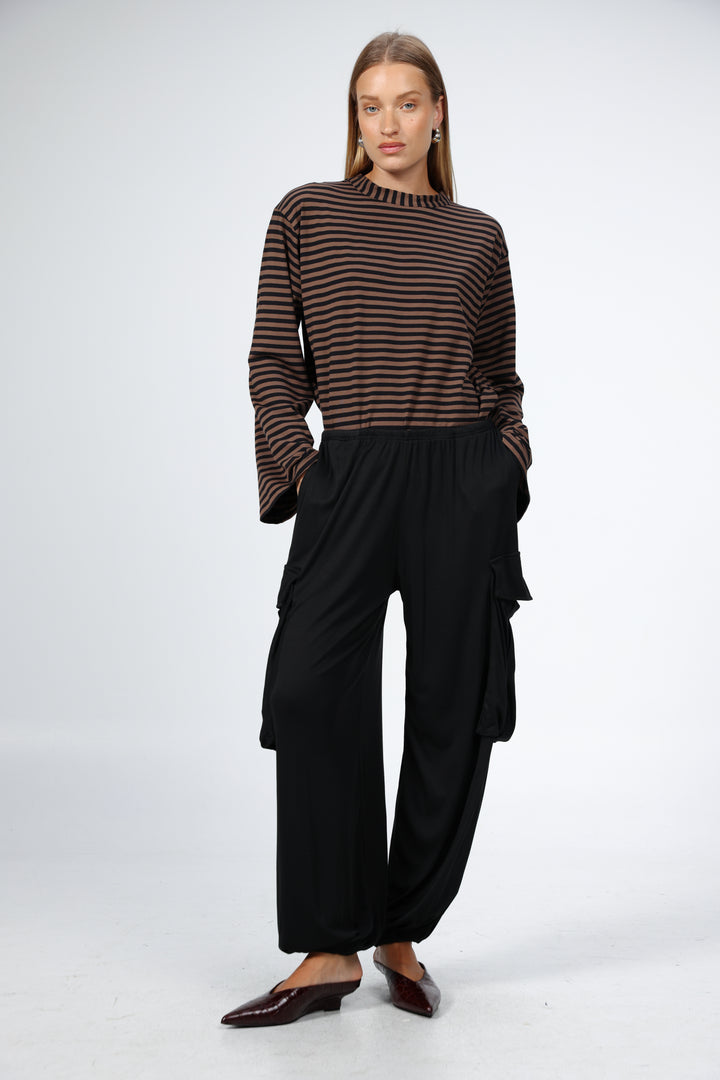 Gull Black Cargo Joggers