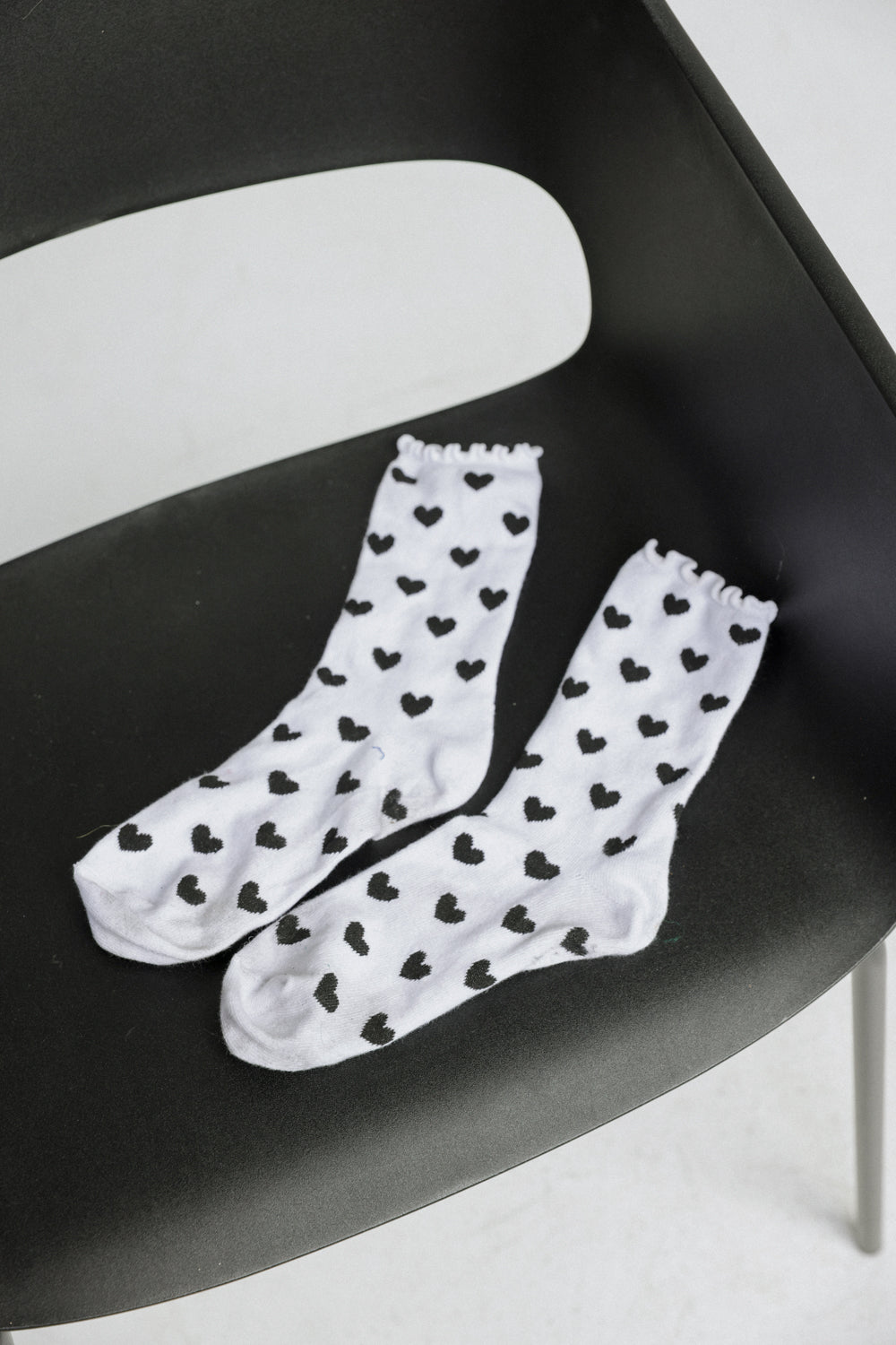 EE White Hearts Socks