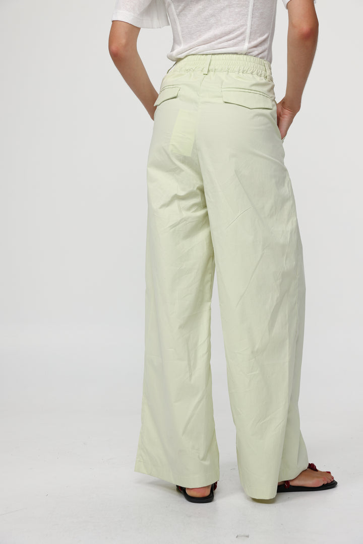 Conference Lime Bottoms