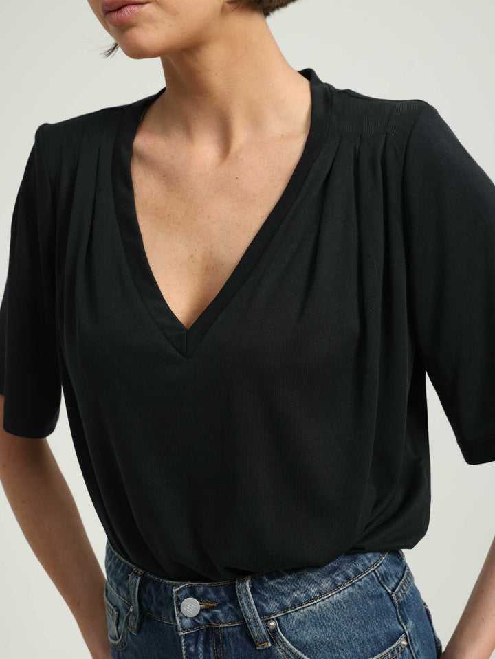 Vivoosh Black T-Shirt