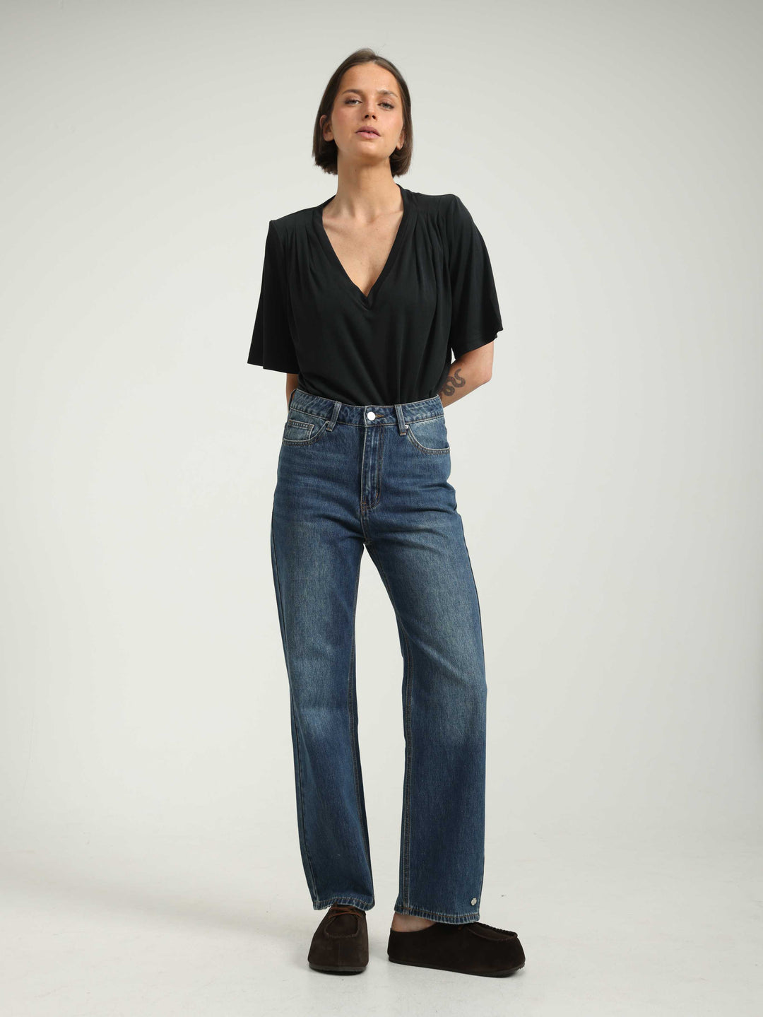 Vivoosh Black T-Shirt