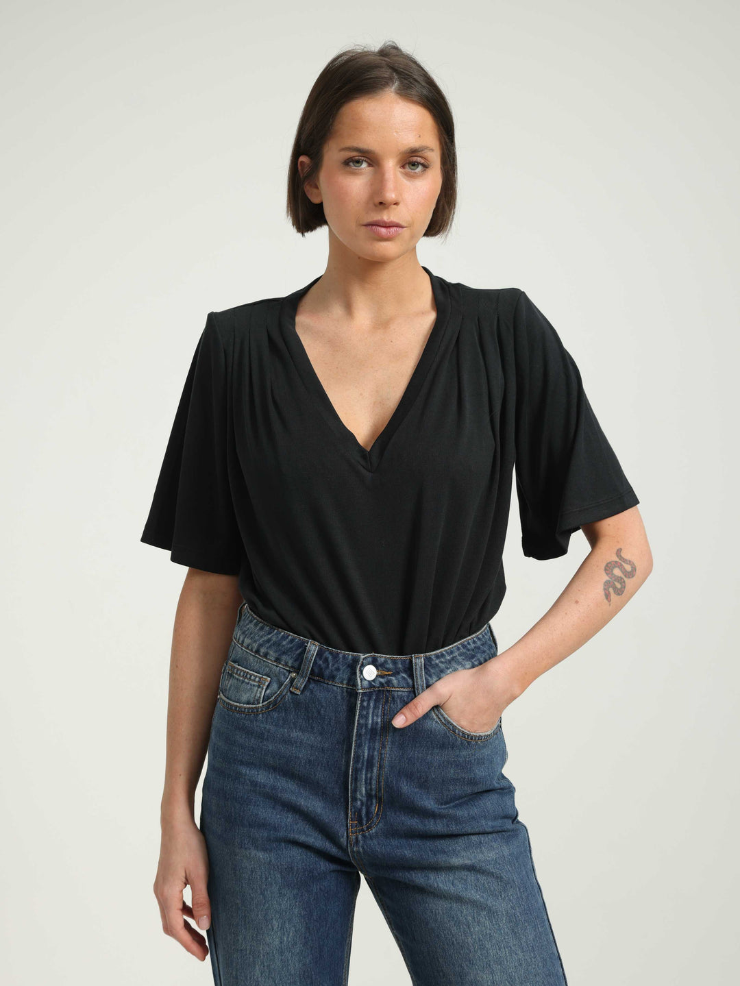 Vivoosh Black T-Shirt