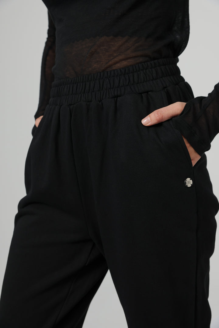 Comfort Black Joggers