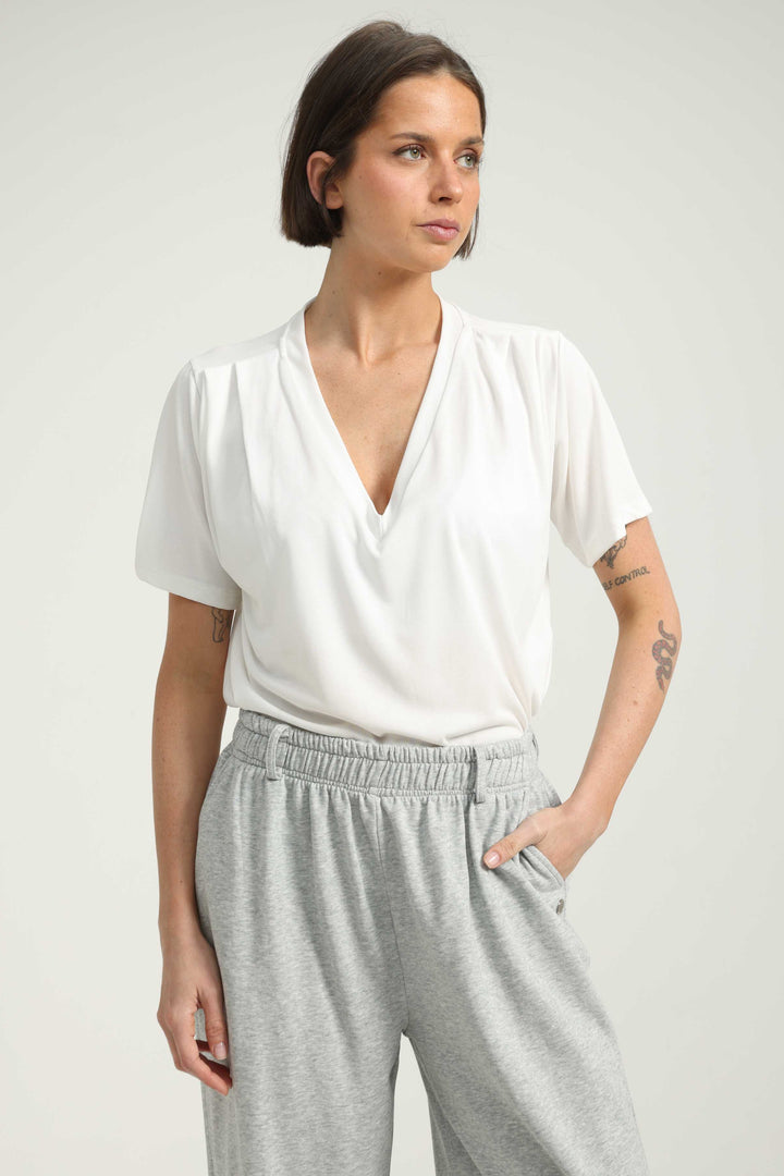 Just V White T-Shirt