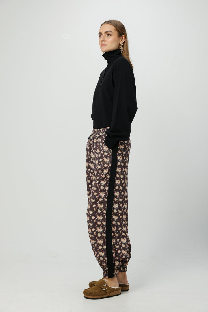 Rashi Floral Joggers