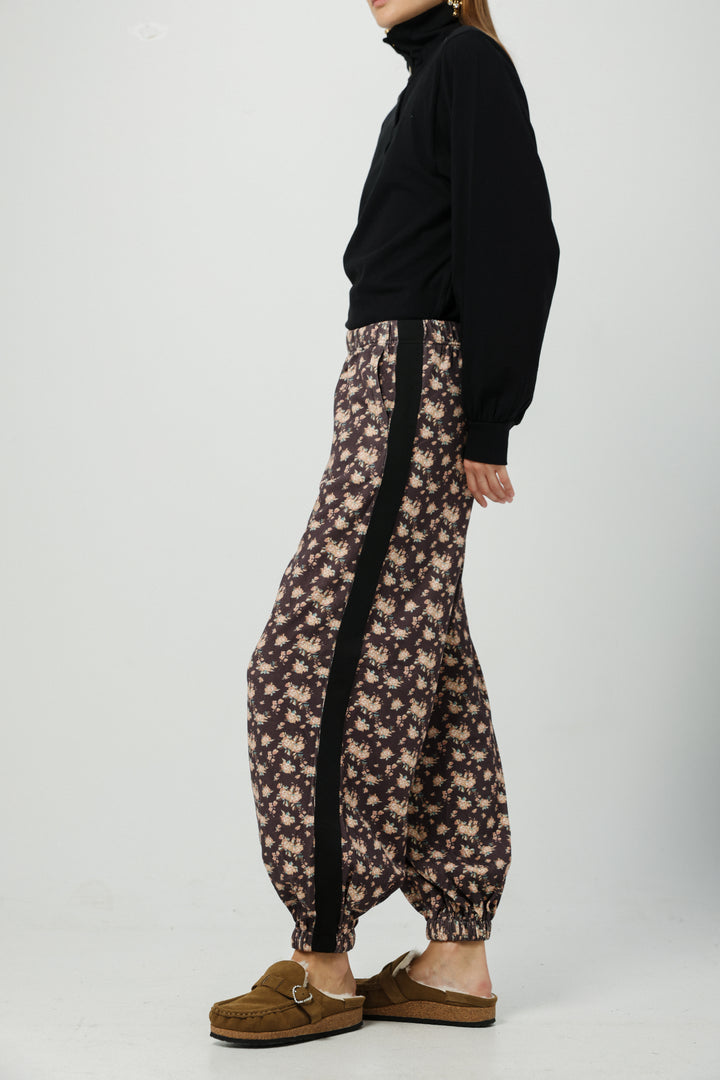 Rashi Floral Joggers