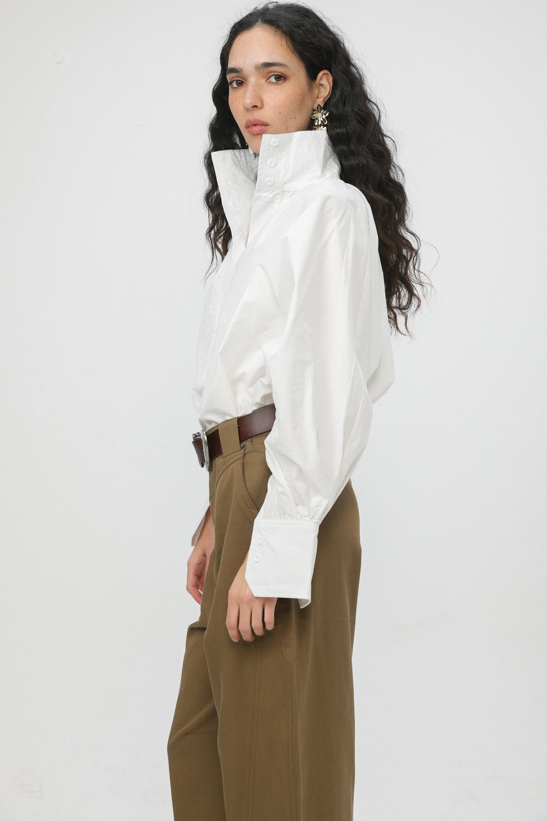 Volume White Balloon Blouse