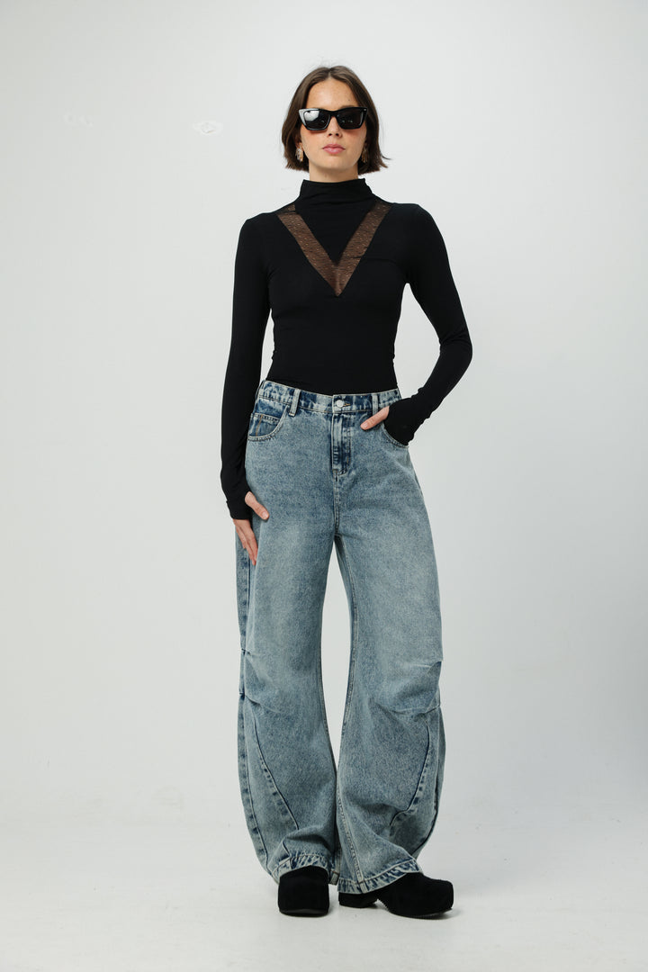 Minimal Black Shirt