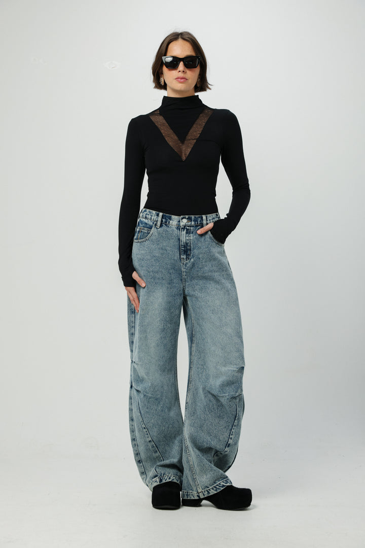 Minimal Black Shirt