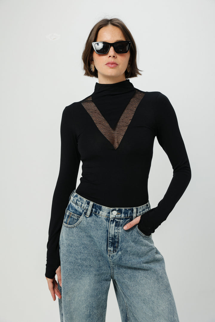 Minimal Black Shirt