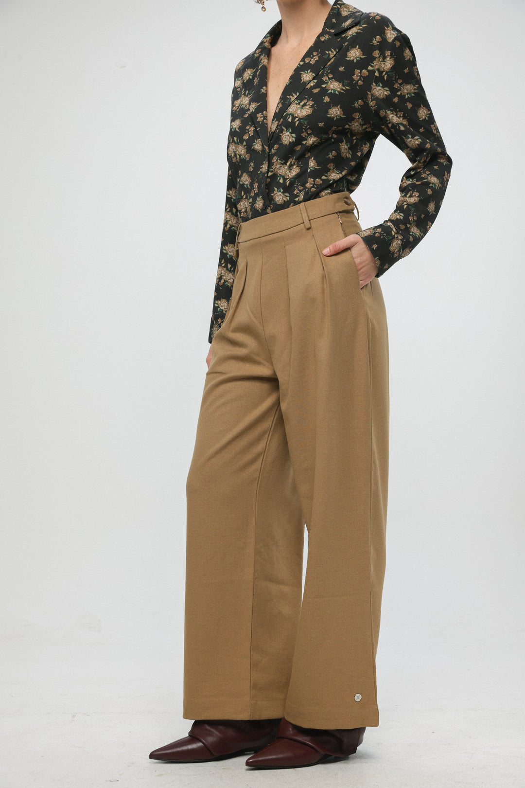 Adjust Camel Bottoms