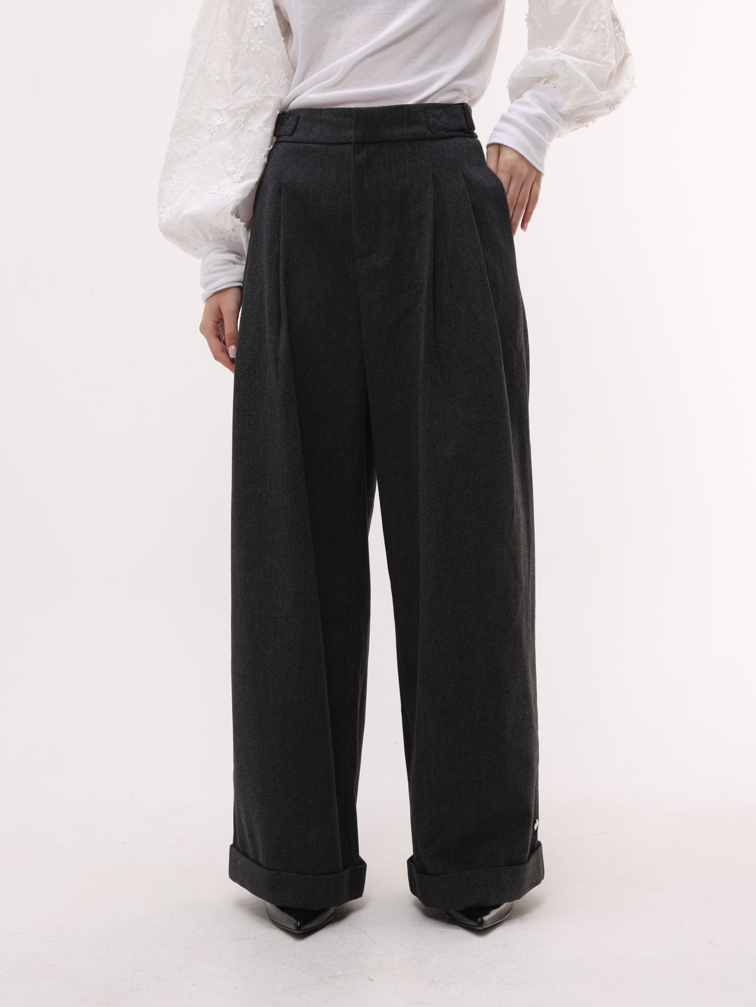 Directive Grey Bottoms