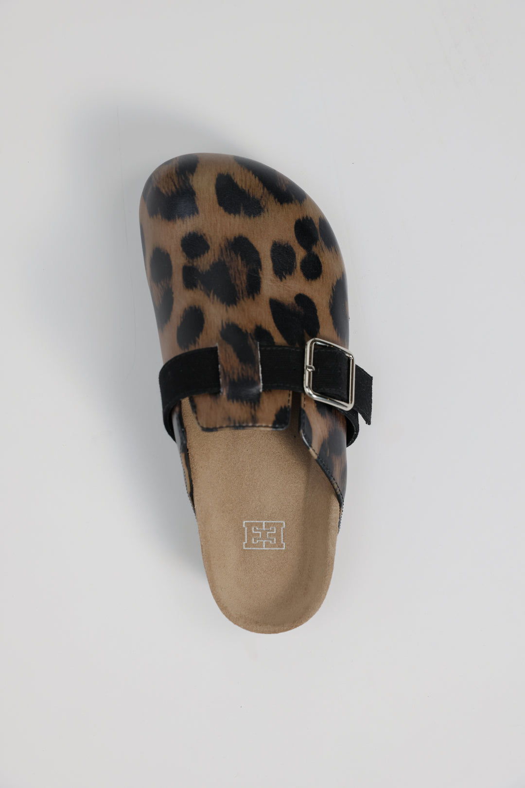 כפכפים מנומרות מעור Leopard Leather Buckle Clogs
