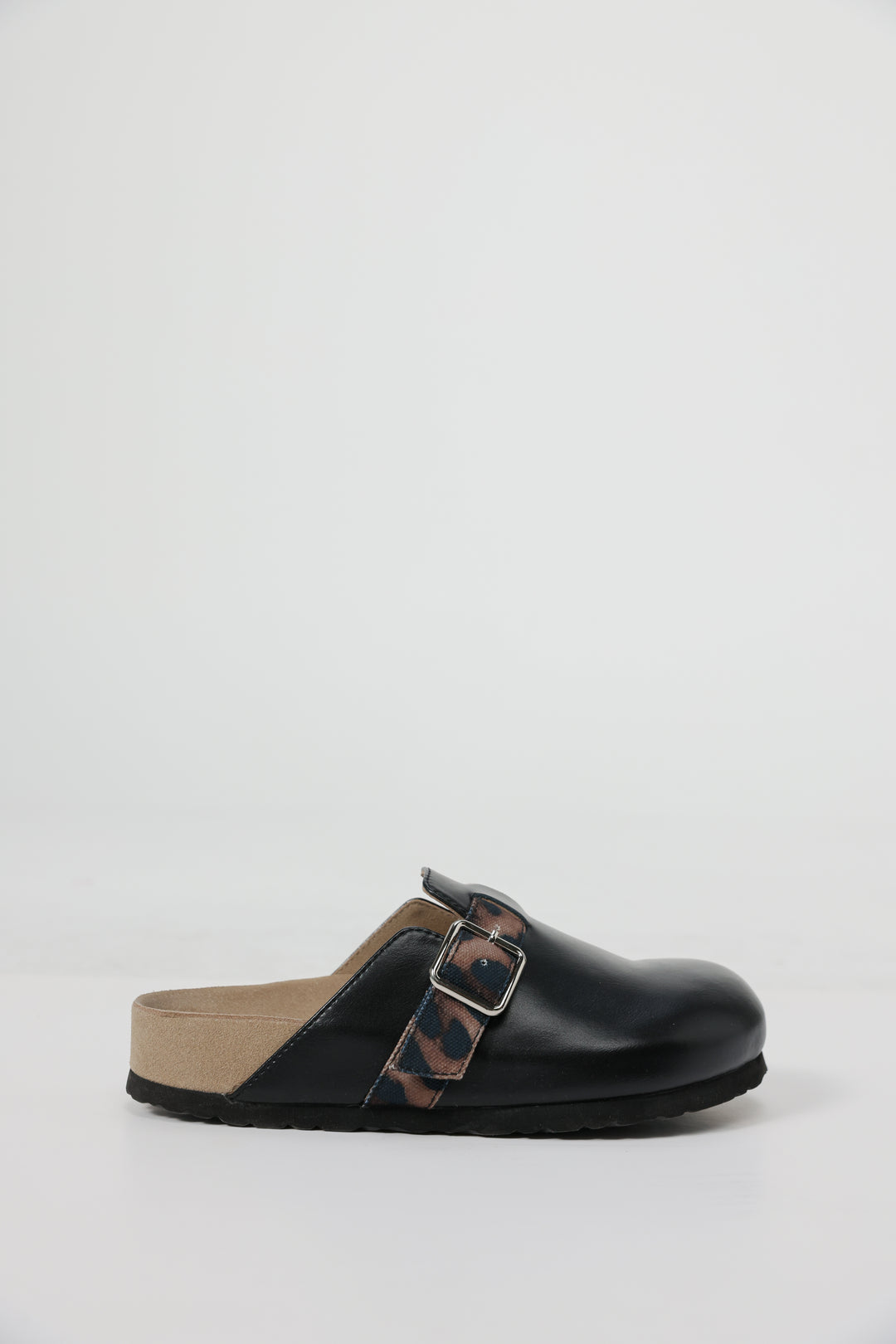 כפכפי עור שחור נשים Black Leather Buckle Clogs