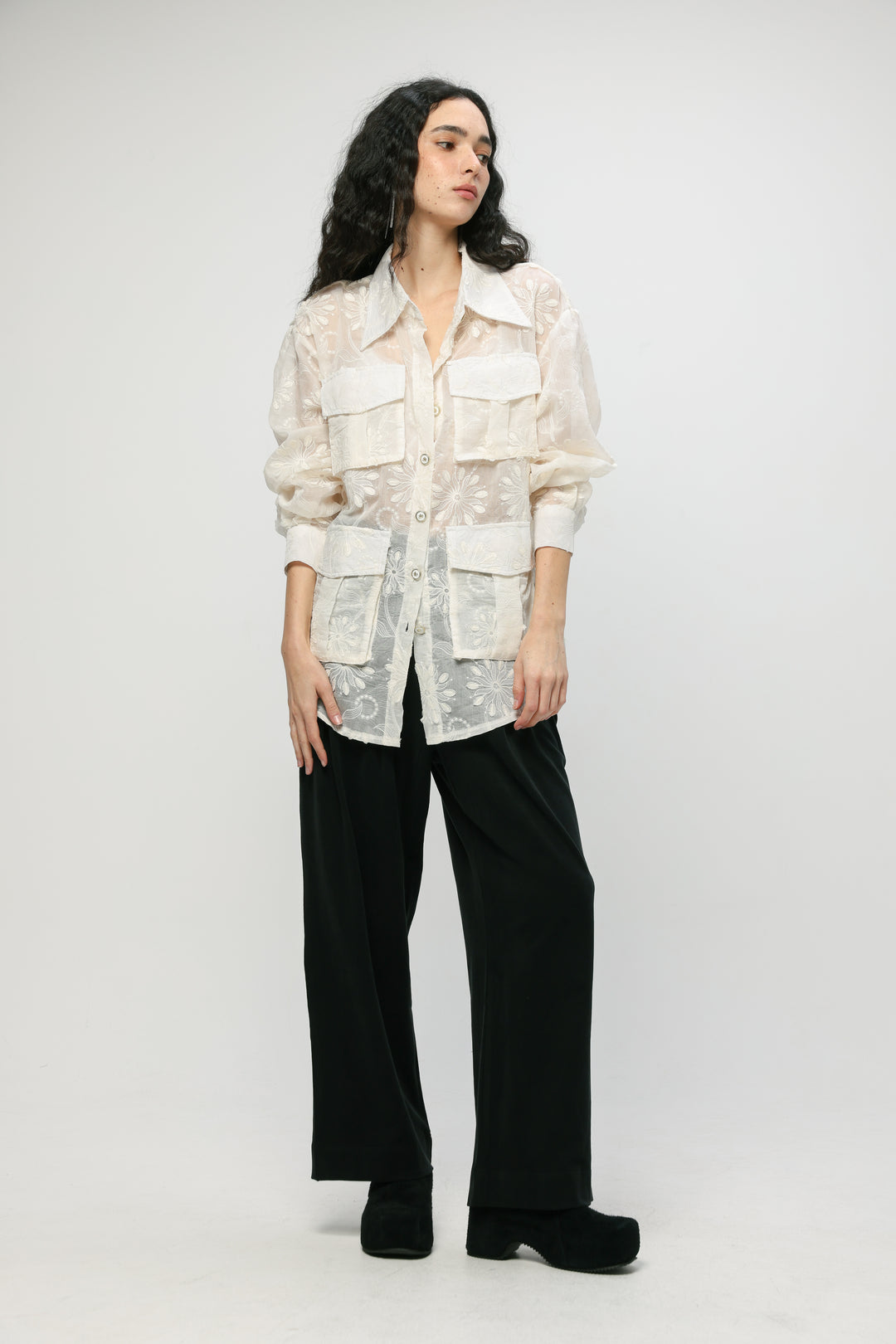 Pockets Cream Floral Buttoned Shirt